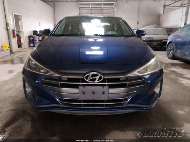 2019 Hyundai Elantra photo 4