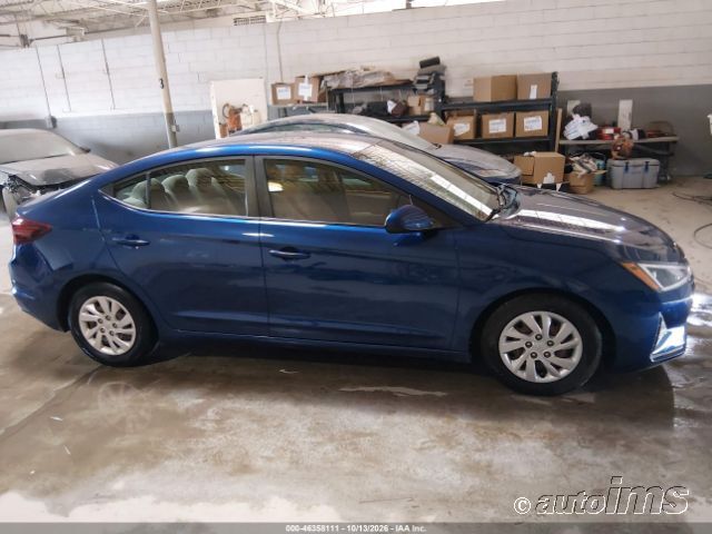 2019 Hyundai Elantra photo 5