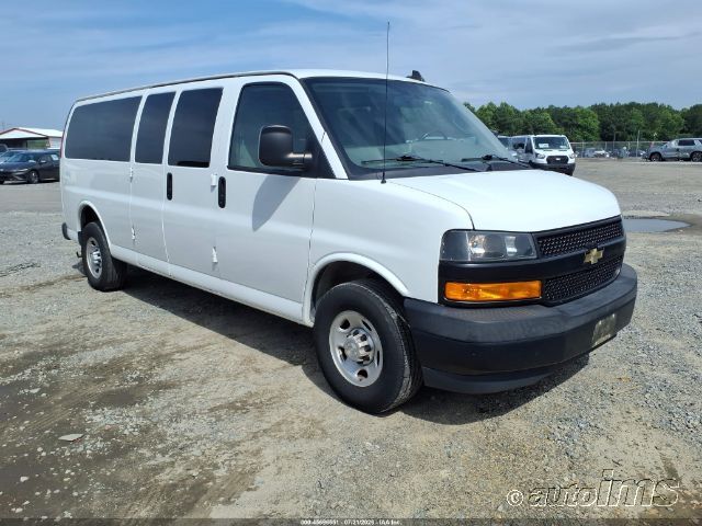 2019 Chevrolet Cg3300