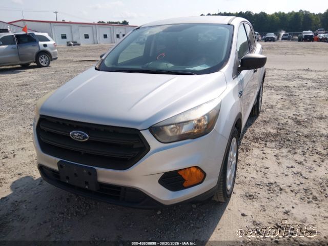2018 Ford Escape photo 2
