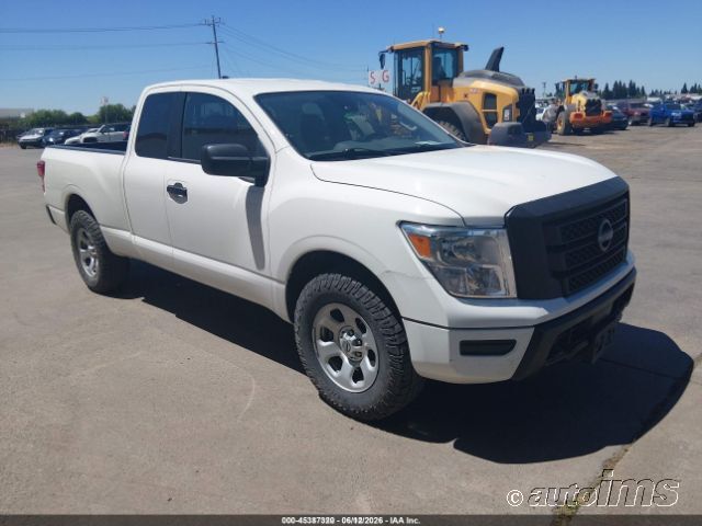 2023 Nissan Titan
