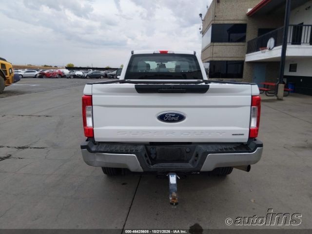 2019 Ford F-350 photo 6