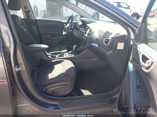 2019 Hyundai Ioniq photo 3