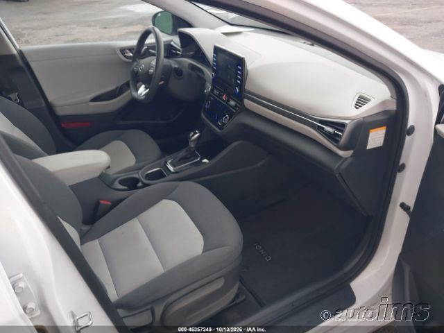 2020 Hyundai Ioniq photo 4