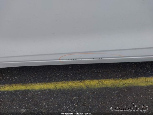 2020 Hyundai Ioniq photo 2