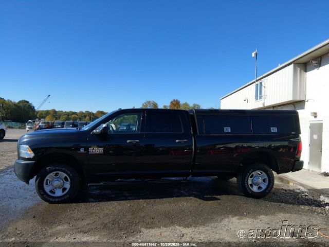2016 Ram 3500 photo 3