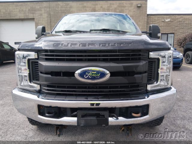 2019 Ford F-250 photo 3
