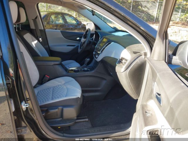 2020 Chevrolet Equinox photo 3