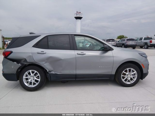 2024 Chevrolet Equinox photo 4