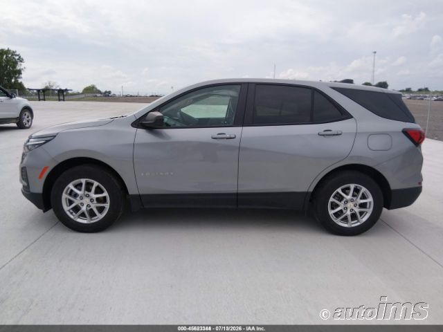 2024 Chevrolet Equinox photo 5
