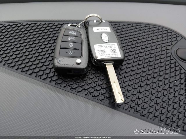 2021 Hyundai Elantra photo 7