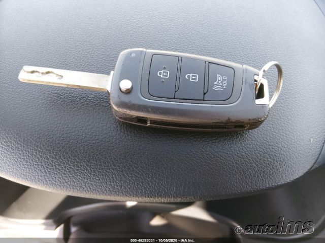 2023 Hyundai Kona photo 6