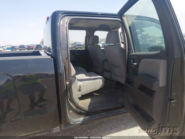 2017 Chevrolet Silverado photo 7
