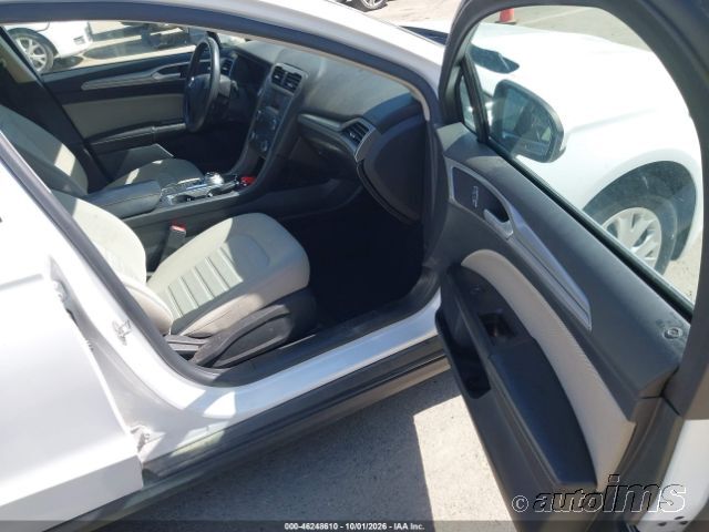 2020 Ford Fusion photo 5