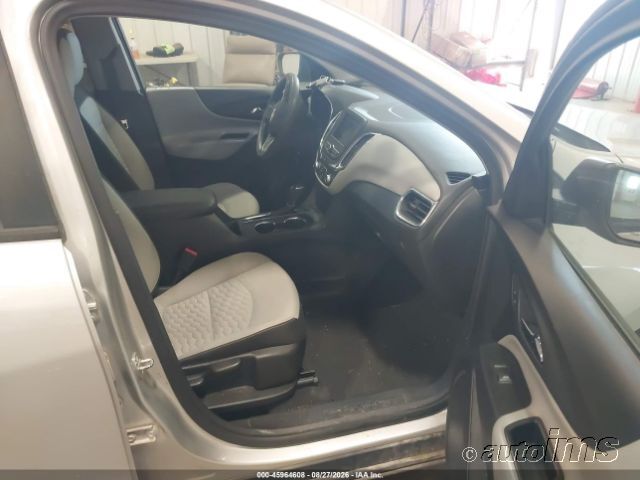 2020 Chevrolet Equinox photo 3