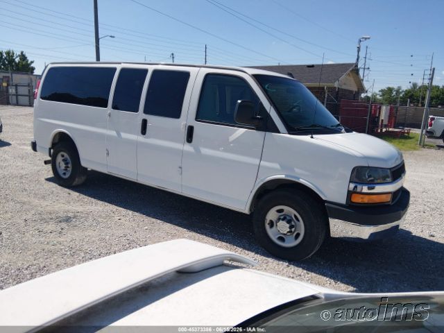 2016 Chevrolet Cg3300