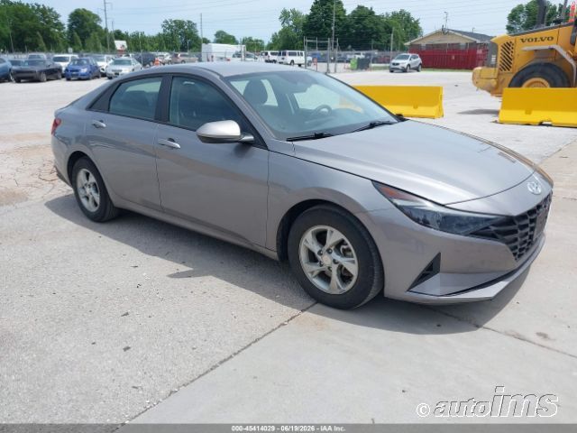 2023 Hyundai Elantra Gls