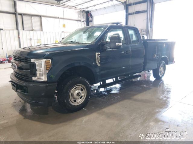 2019 Ford F-350 photo 7