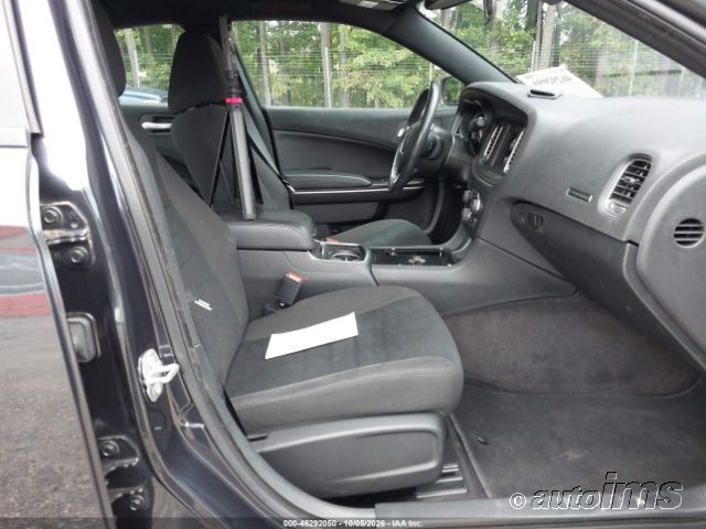 2019 Dodge Charger photo 3
