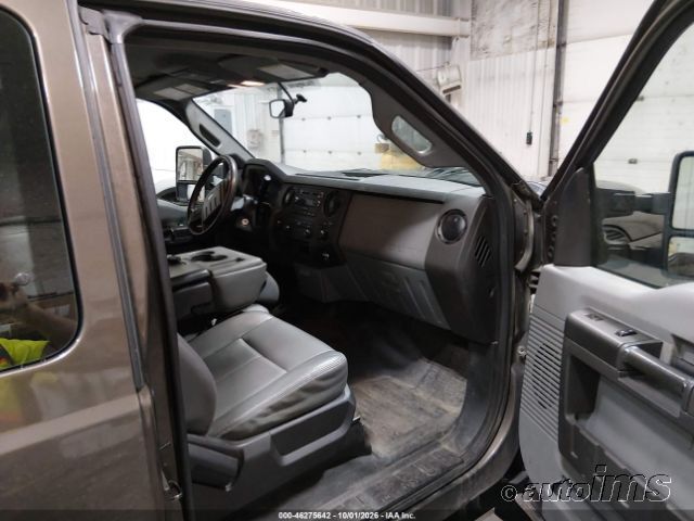 2016 Ford F-350 photo 3