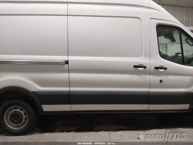 2018 Ford Transit photo 7