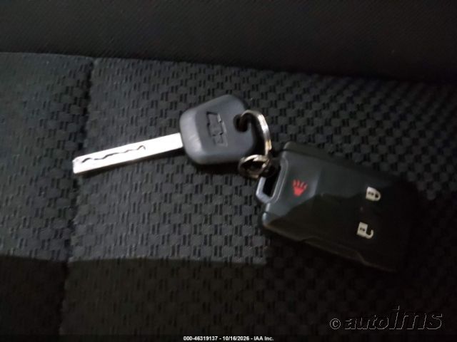 2016 Chevrolet C3500amb photo 6