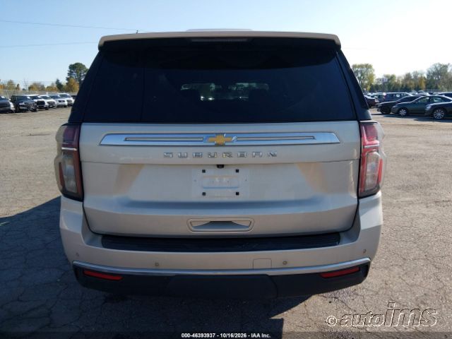 2021 Chevrolet Suburban photo 4