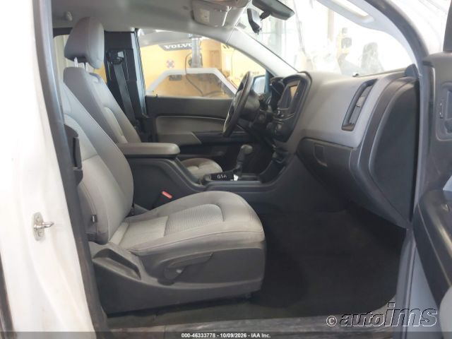 2017 Chevrolet Colorado photo 6