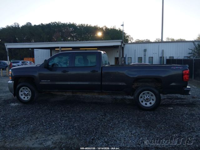 2016 Chevrolet Silverado photo 5
