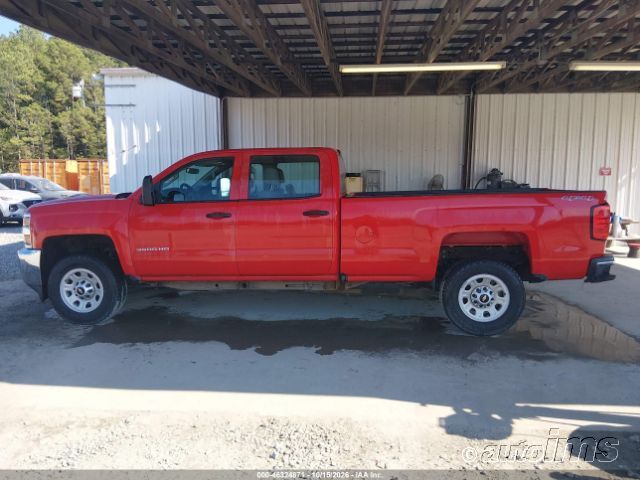 2016 Chevrolet Silverado photo 5