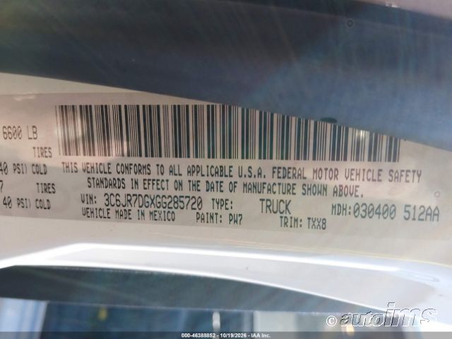 2016 Ram 1500 photo 4