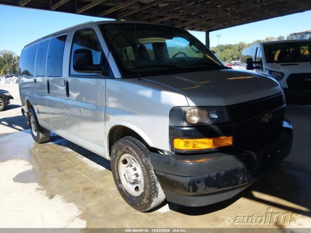 2022 CHEVROLET Express