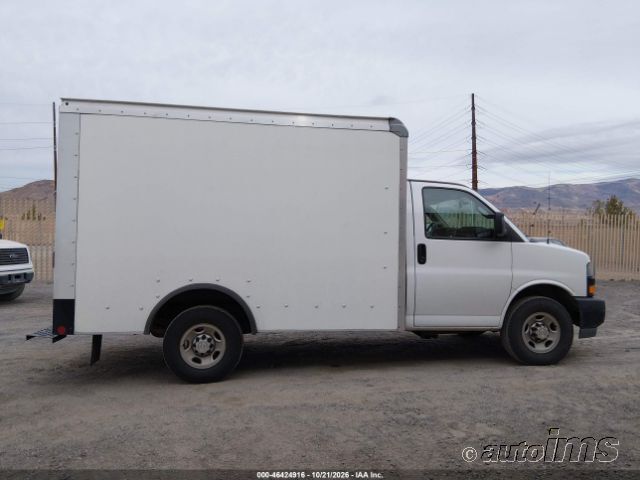 2019 Chevrolet Exp photo 3