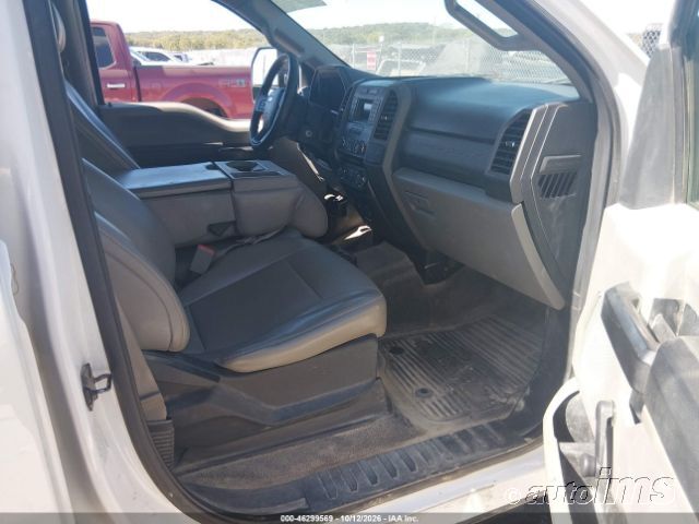 2017 Ford F-350 photo 7