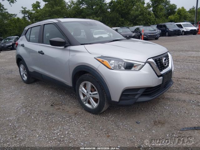 2020 Nissan Kicks