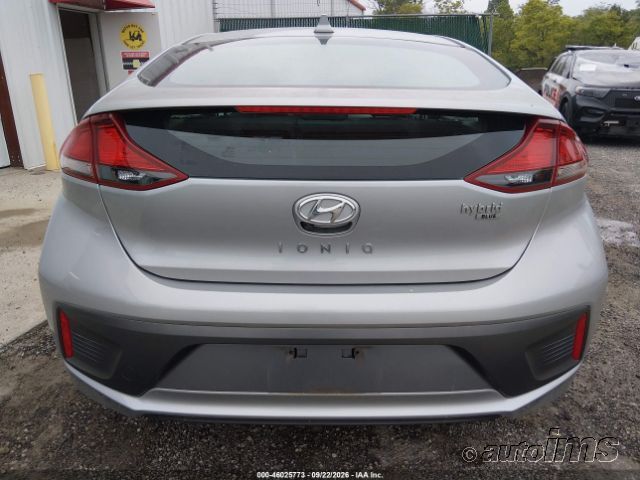2020 Hyundai Ioniq photo 4