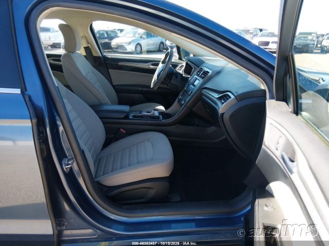 2018 Ford Fusion photo 3