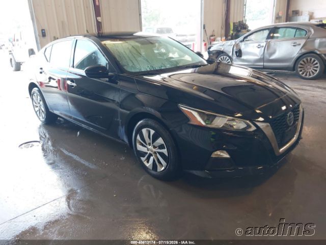 2020 Nissan Altima
