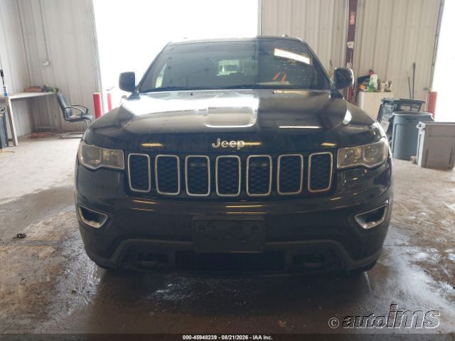 2019 Jeep Grand Cherokee photo 2