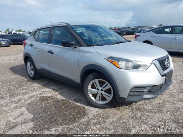 2020 Nissan Kicks