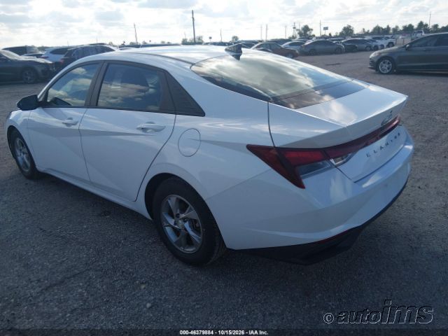2021 Hyundai Elantra photo 7