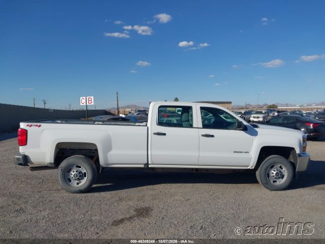 2018 Chevrolet Silverado photo 7