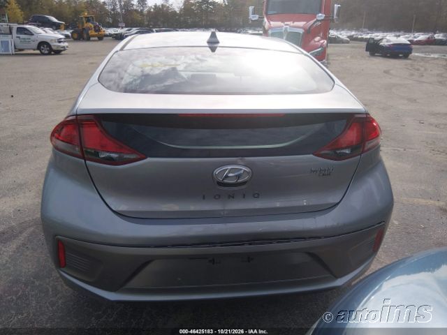 2020 Hyundai Ioniq photo 7