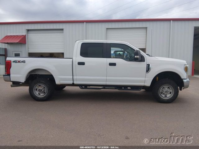 2019 Ford F-350 photo 4