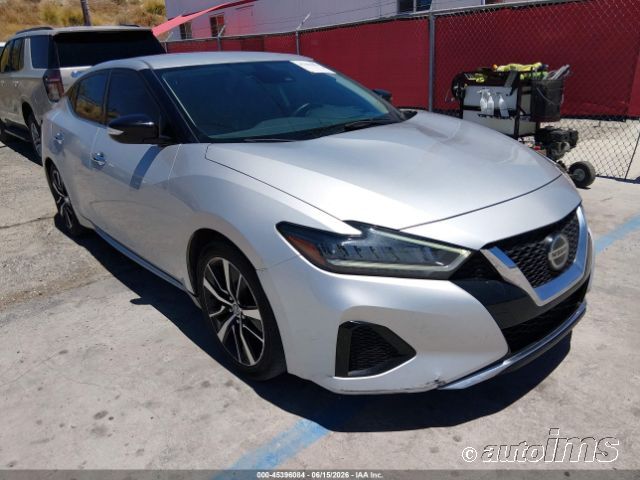 2022 Nissan Maxima