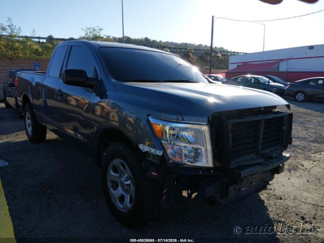 2023 Nissan Titan
