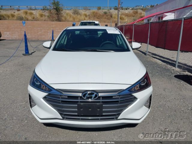 2020 Hyundai Elantra photo 7