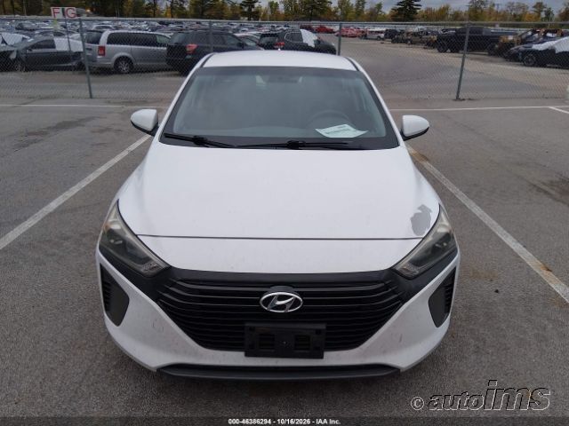 2019 Hyundai Ioniq photo 2
