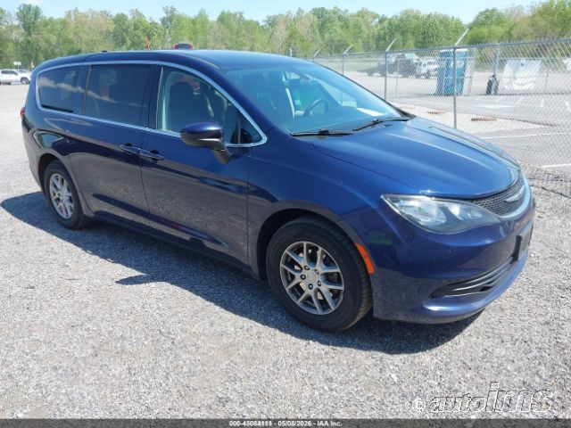 2020 Chrysler Voyager