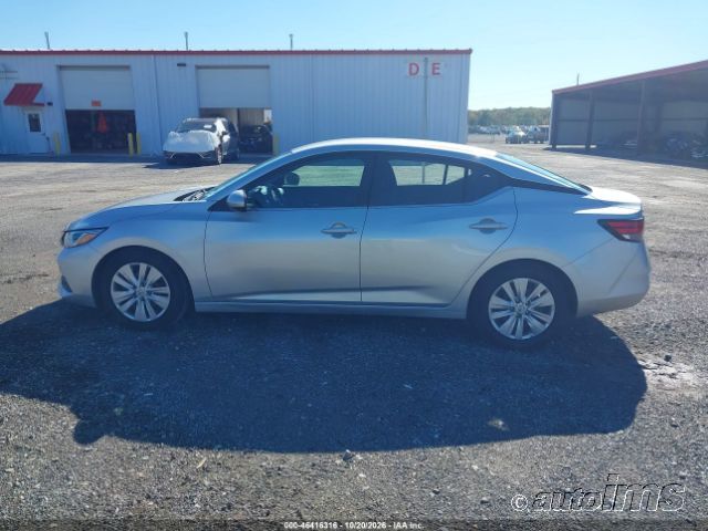 2021 Nissan Sentra photo 5